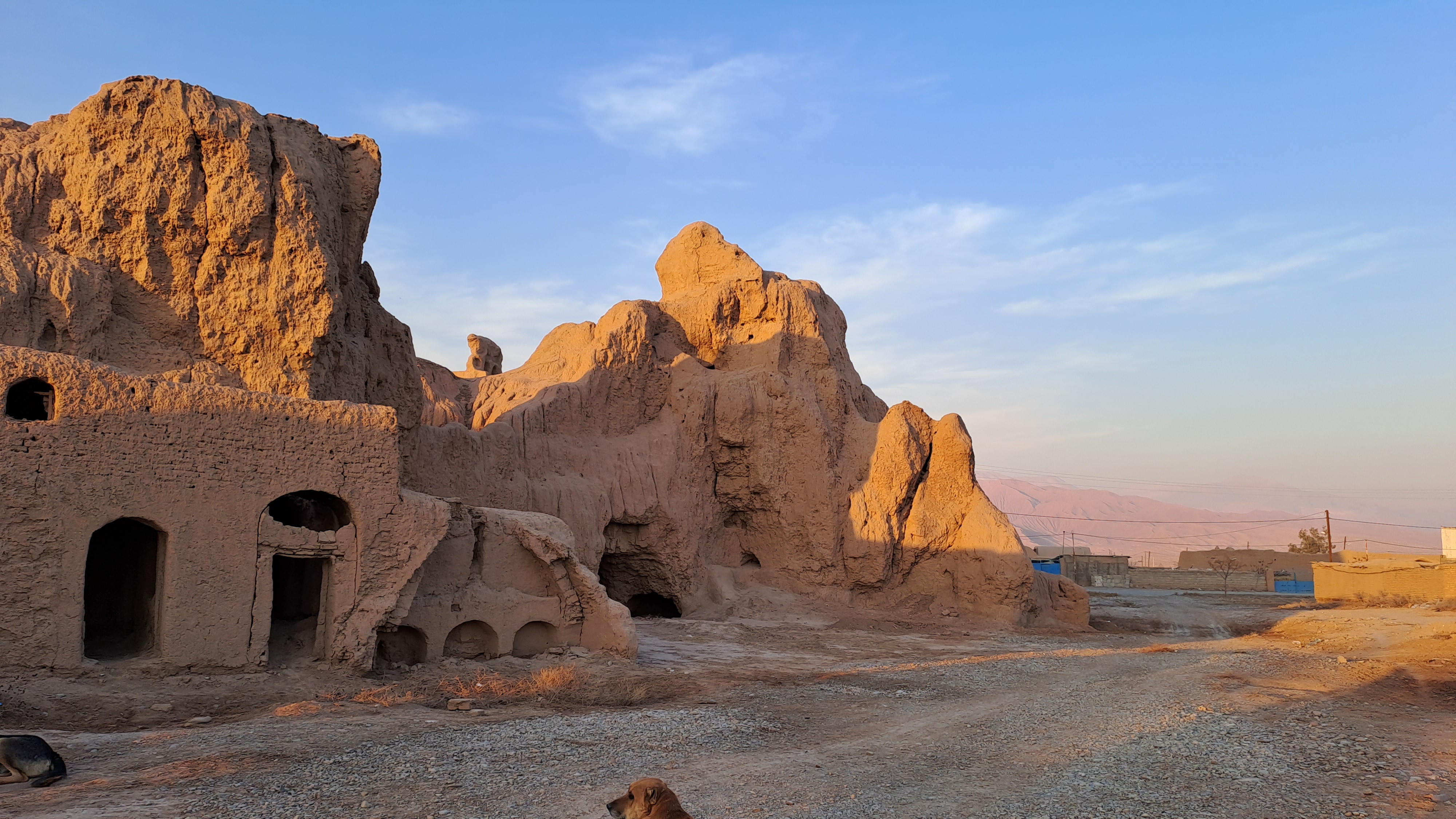 قلعه روستای پاده